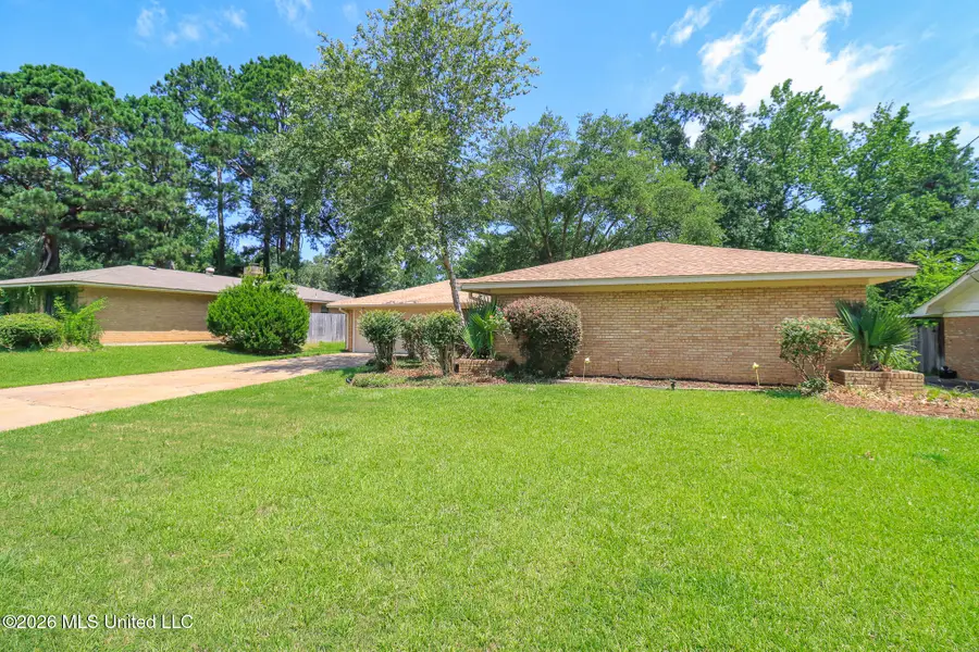 1160 Winnrose Street, Jackson, MS 39211 - #3