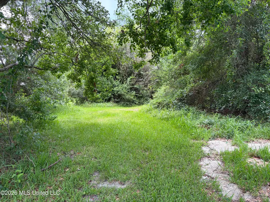 6821 Bienville Drive, Biloxi, MS 39532 - #2