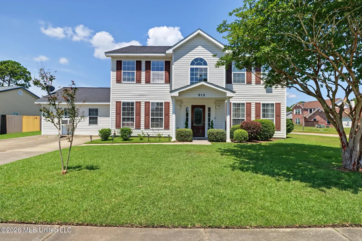 915 Wildwood Lane, Biloxi, MS 39532 - #1
