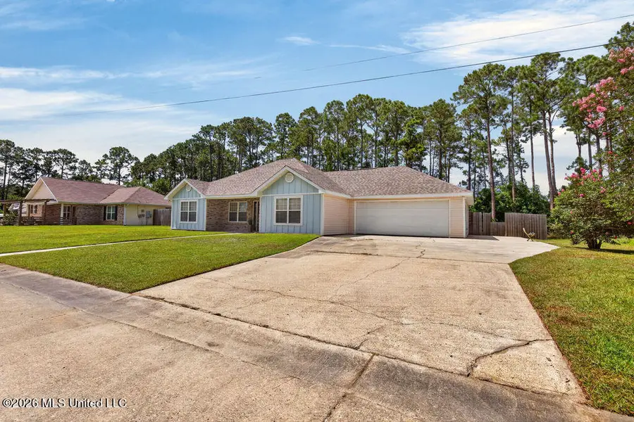817 Kyle Circle, Waveland, MS 39576 - #3