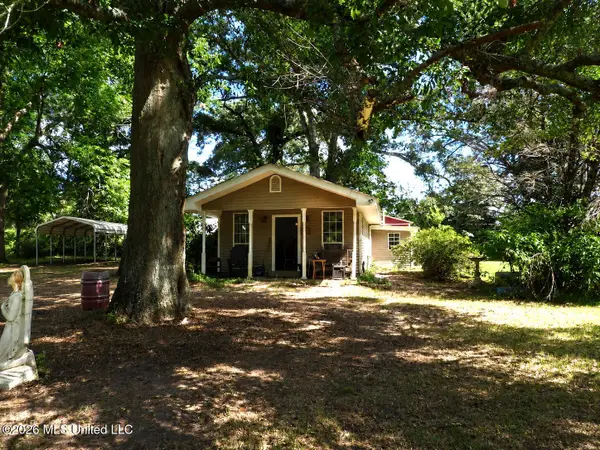 197 W Mississippi 26, Lumberton, MS 39455
