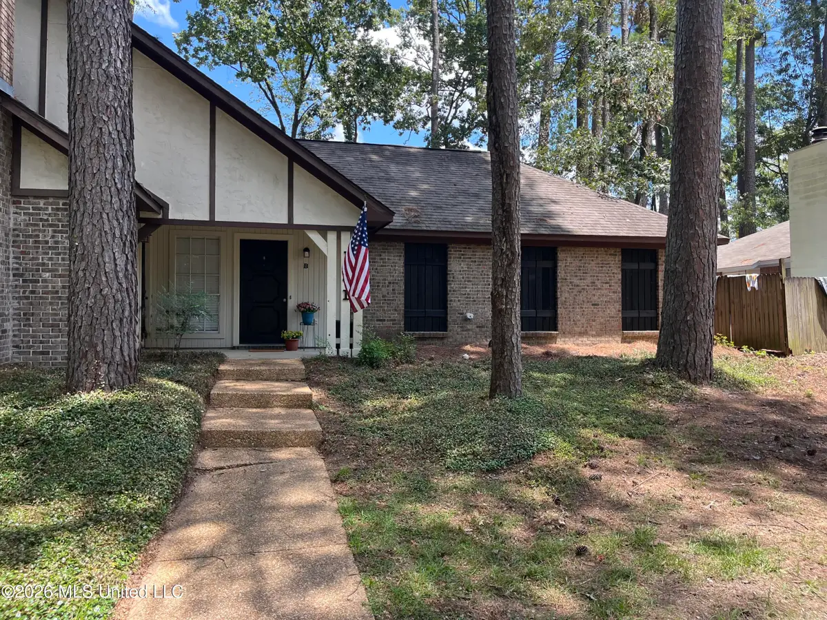 121 Fairfax Circle, Brandon, MS 39047 - #1