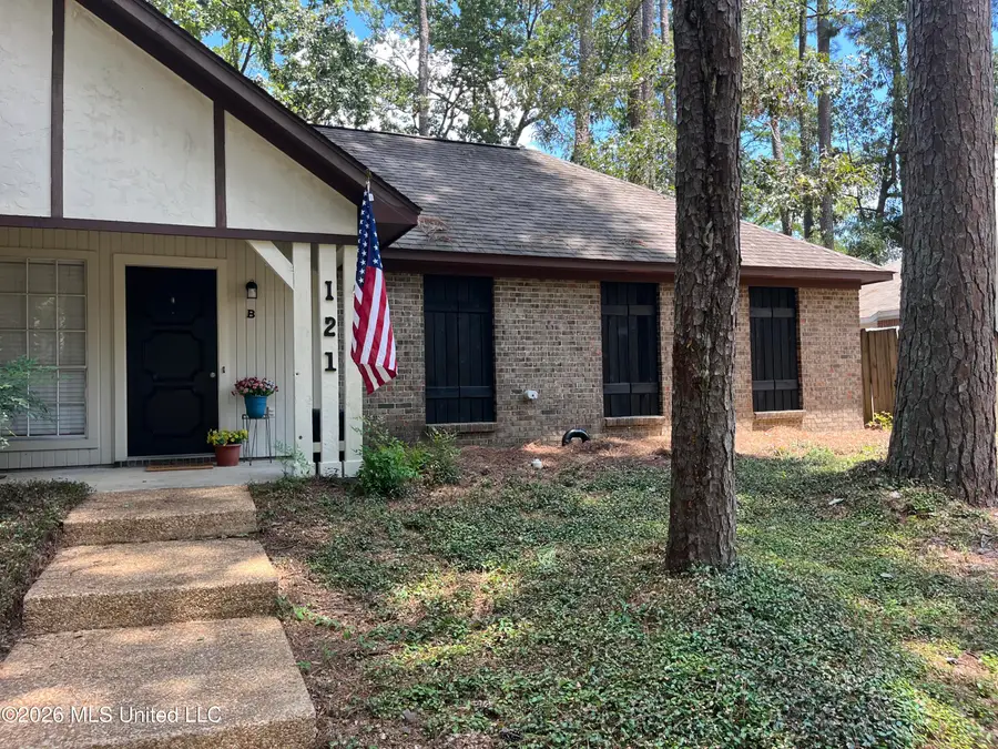 121 Fairfax Circle, Brandon, MS 39047 - #2