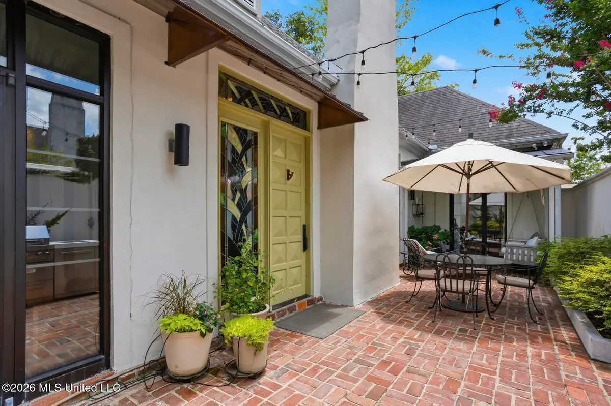 1 Carlyle Place, Jackson, MS 39216 - #1