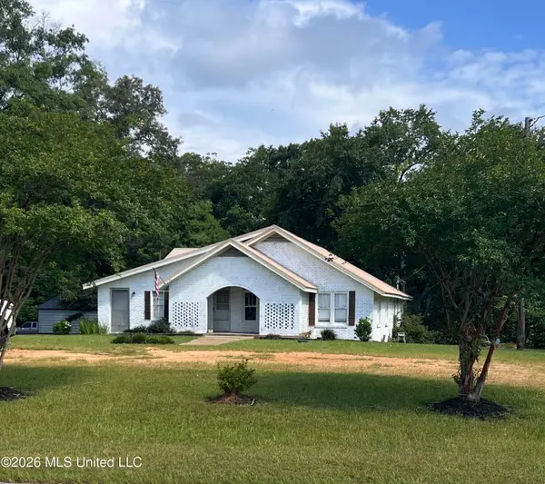 579 Holmesville Road, Jayess, MS 39641