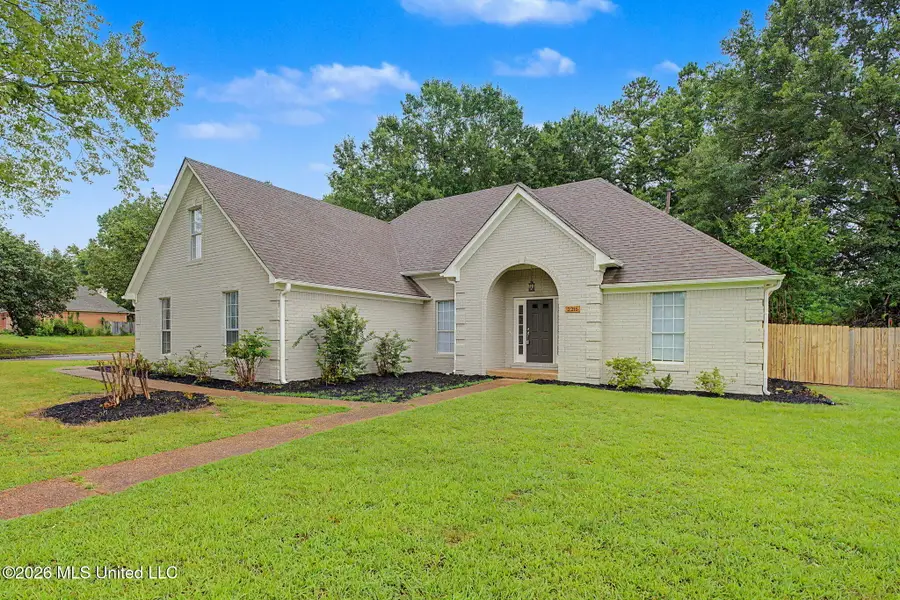 2215 Greencliff Drive, Southaven, MS 38672 - #2