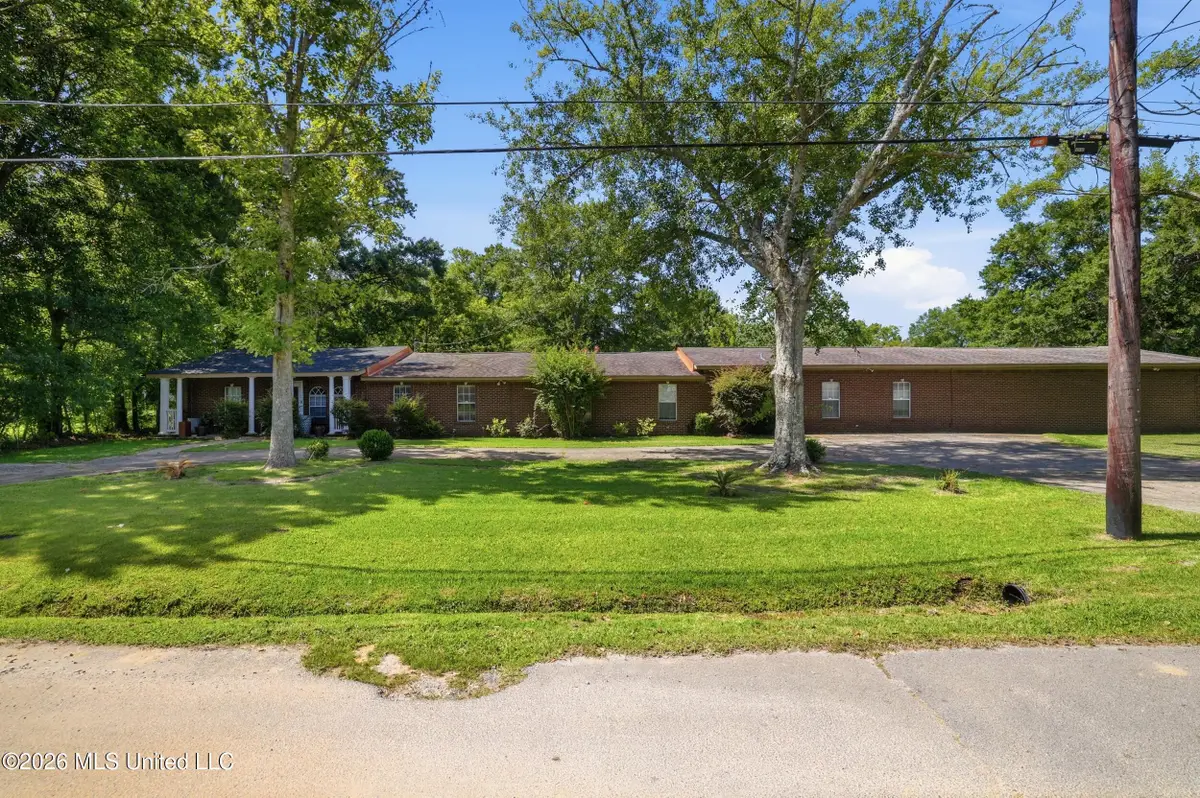3518 Hemlock Avenue, Moss Point, MS 39563 - #1