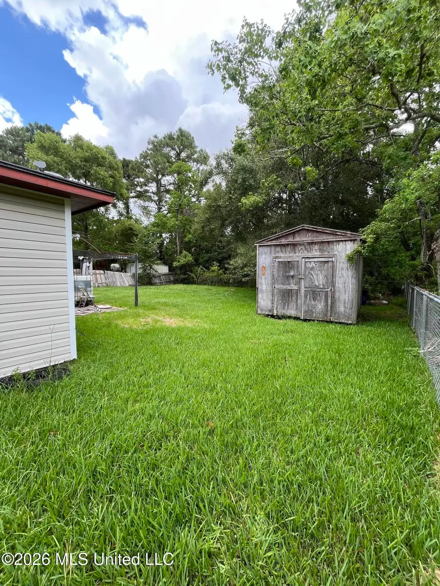 6517 Columbus Circle, Ocean Springs, MS 39564 - #3