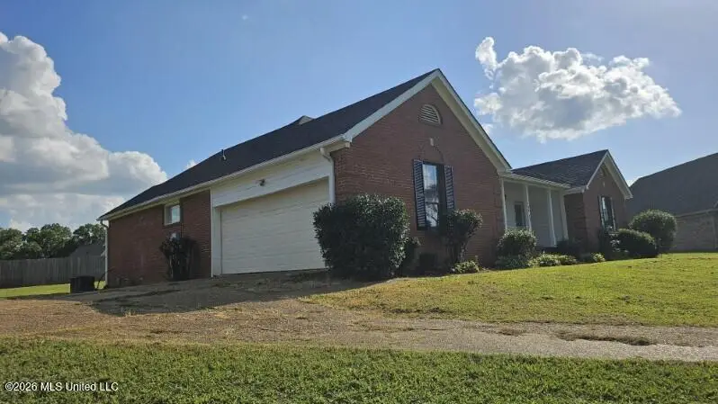 104 Masters Cove, Senatobia, MS 38668 - #2