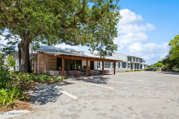 301 S Toulme Street, Bay Saint Louis, MS 39520