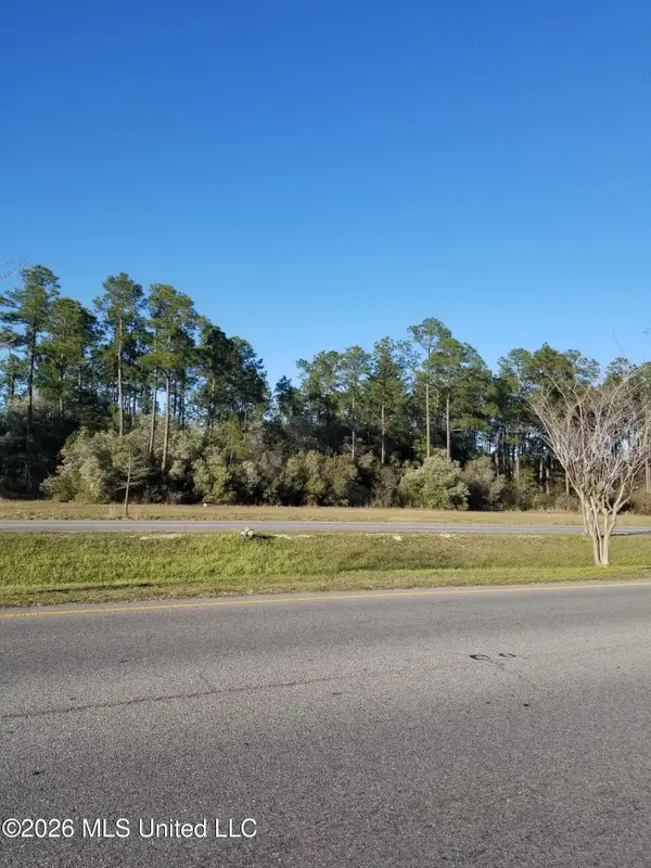 Bienville Boulevard, Ocean Springs, MS 39564
