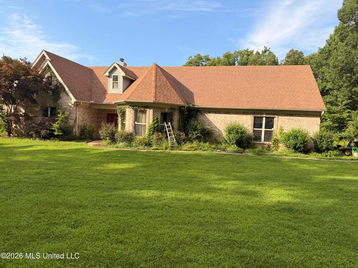154 Dollie Irene Drive, Holly Springs, MS 38635 - #1
