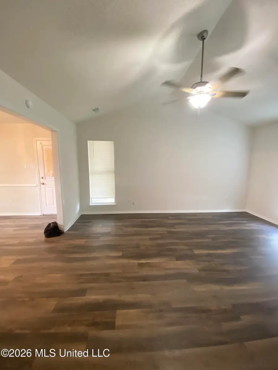 3565 Shadow Oaks Parkway, Horn Lake, MS 38637 - #3