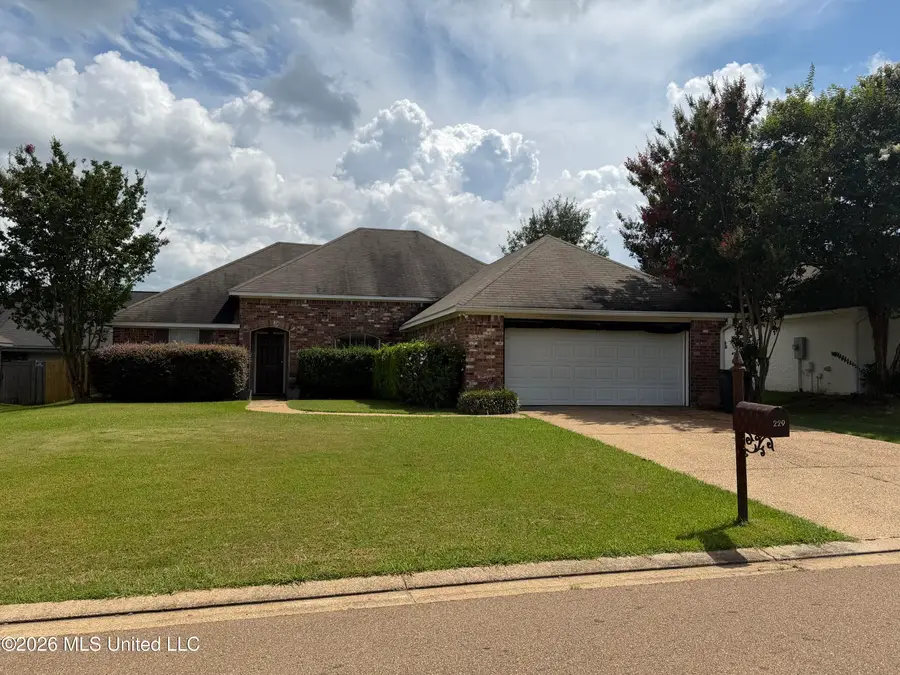 229 Camelot Way, Brandon, MS 39047 - #3