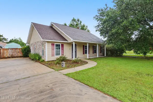610 Waveland Avenue, Waveland, MS 39576