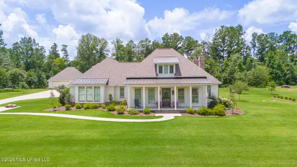 170 Fallen Oak Drive, Brandon, MS 39047