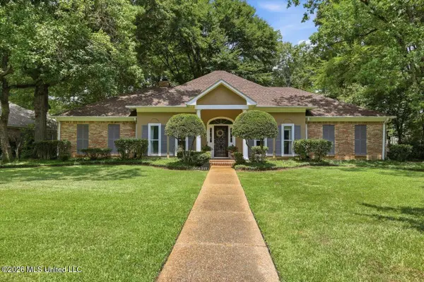 217 Oak Hollow Drive, Madison, MS 39110