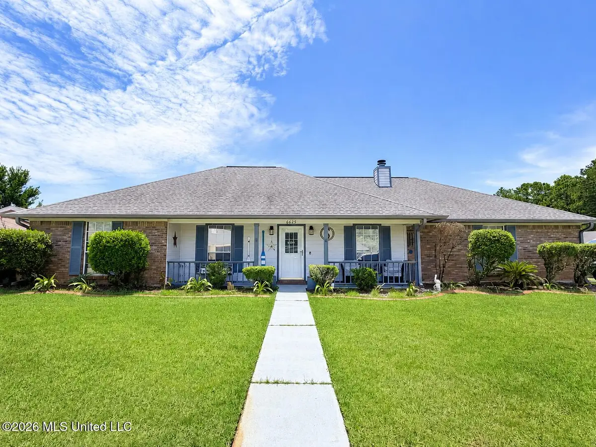 6625 Oakbrook Drive, Ocean Springs, MS 39564 - #1
