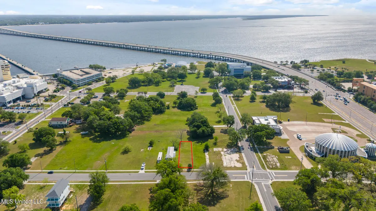 124 Cedar Street, Biloxi, MS 39530 - #1