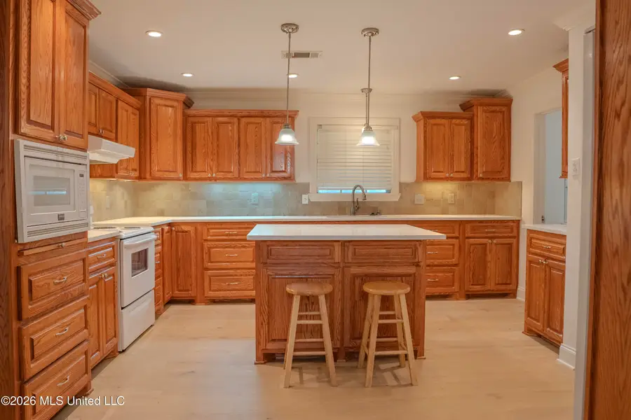 134 Northcliff Drive, Jackson, MS 39211 - #3