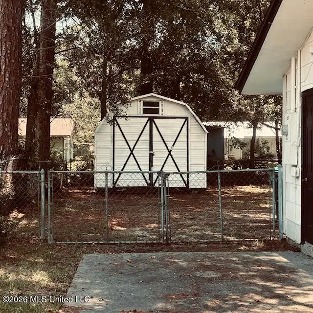 229 Linda Drive, Ocean Springs, MS 39564 - #2