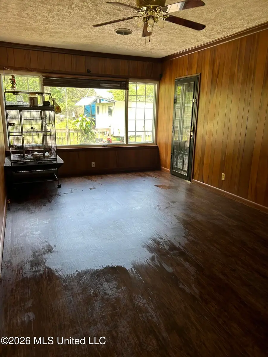 306 S Main Street, Mendenhall, MS 39114 - #2