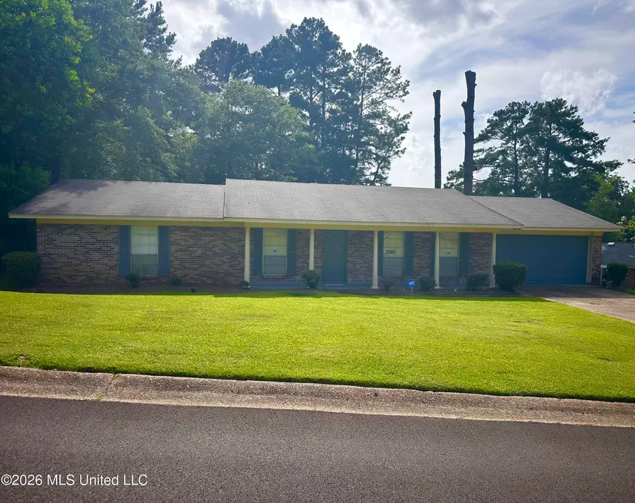 321 Sharon Hills Drive, Jackson, MS 39212 - #2