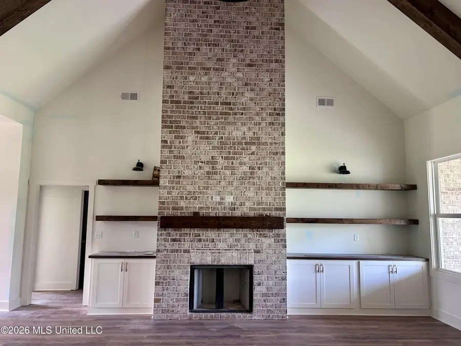 1316 Pebble Cove South, Byhalia, MS 38611 - #2