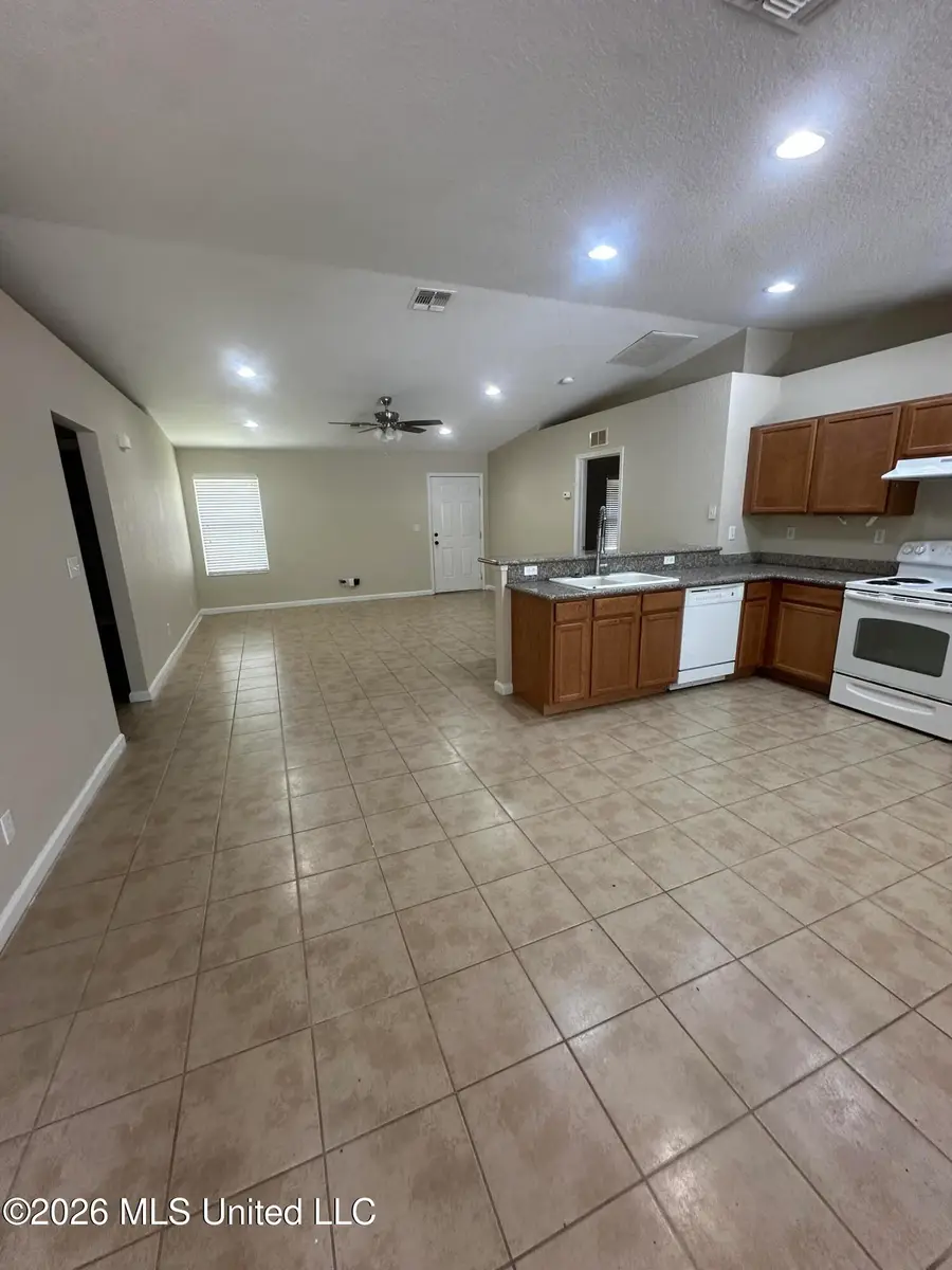 6095 W Carroll Street, Bay Saint Louis, MS 39520 - #2