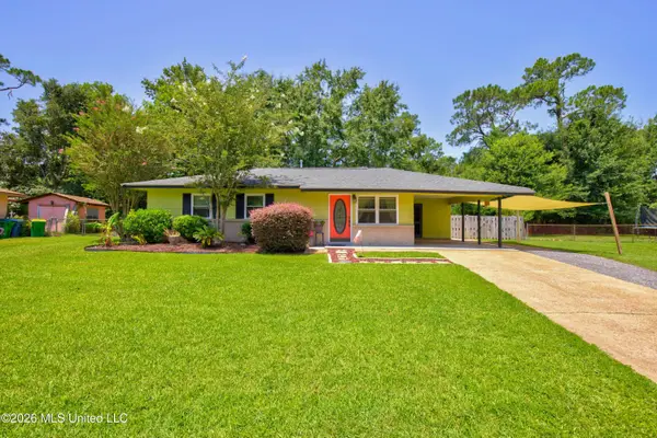 6660 Balboa Circle, Ocean Springs, MS 39564
