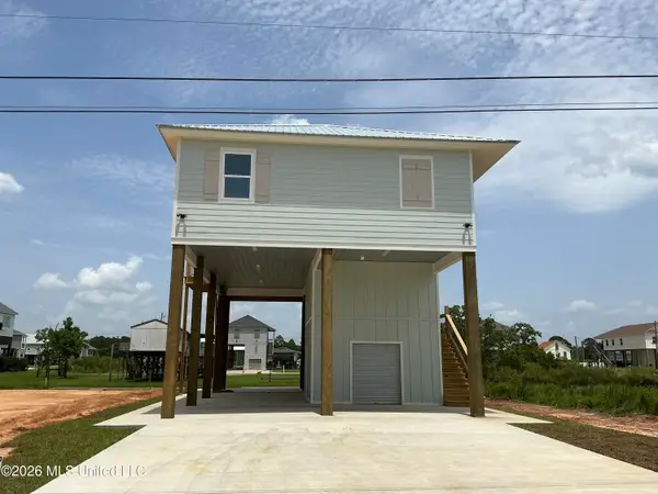 5067 Nebraska Street, Bay Saint Louis, MS 39520