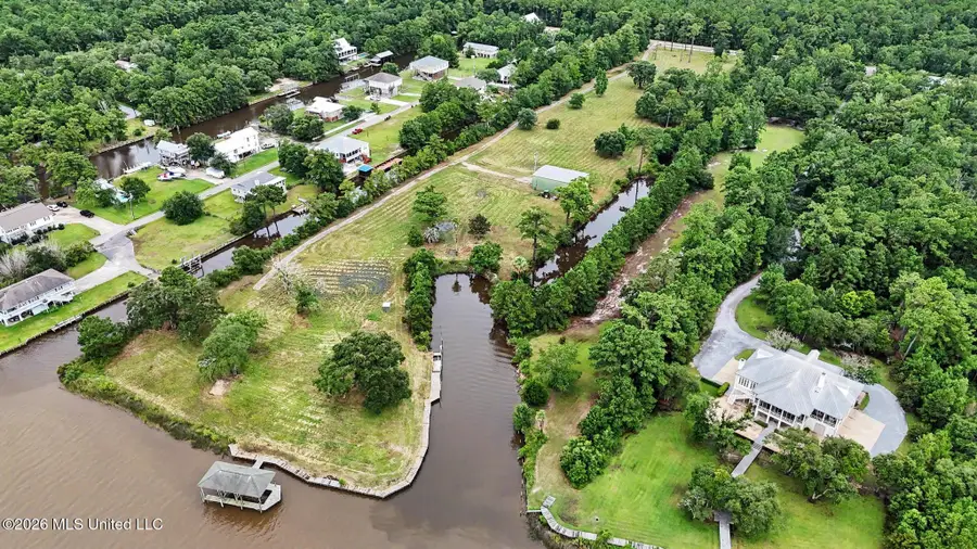 5160 W Midway Drive, Pass Christian, MS 39571 - #2