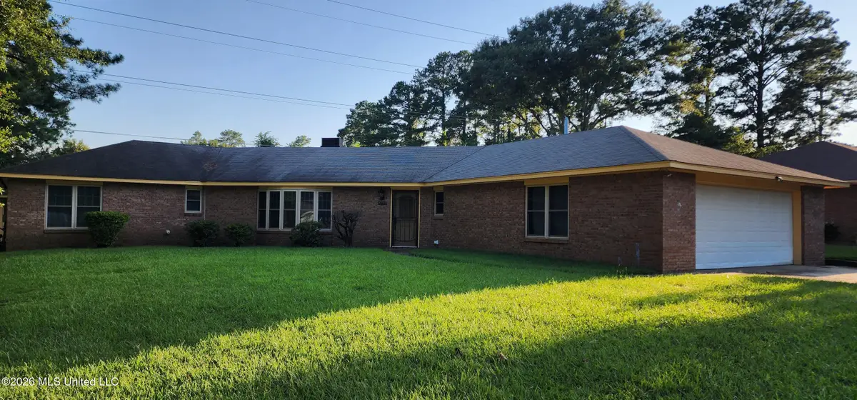 1233 Scots Glen, Jackson, MS 39204 - #1