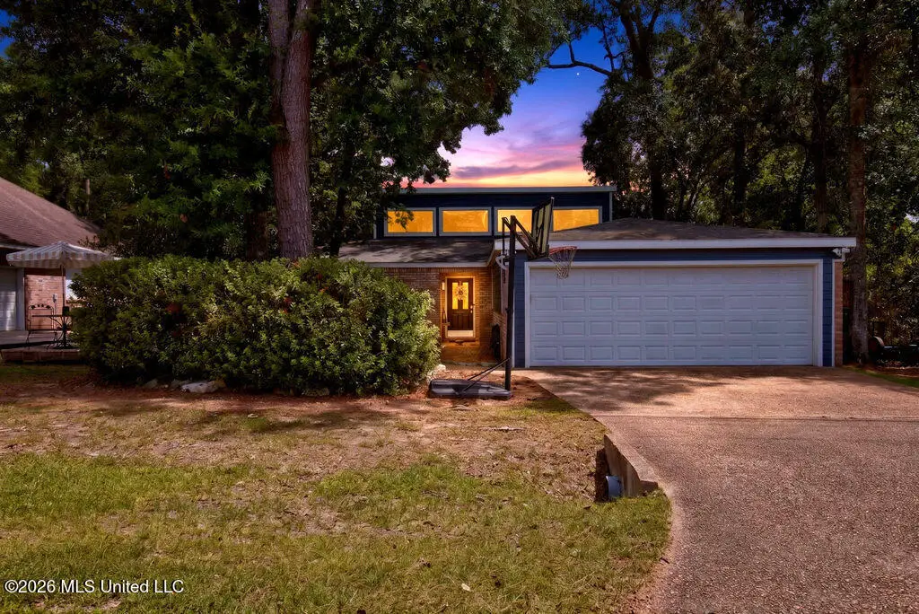 6553 Alakoko Drive, Diamondhead, MS 39525 - #1