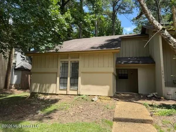 121 Bent Creek Circle, Brandon, MS 39047