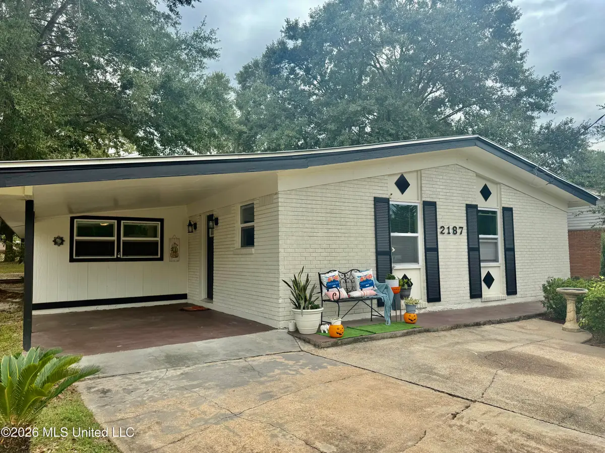 2187 Sherwood Place, Biloxi, MS 39531 - #1