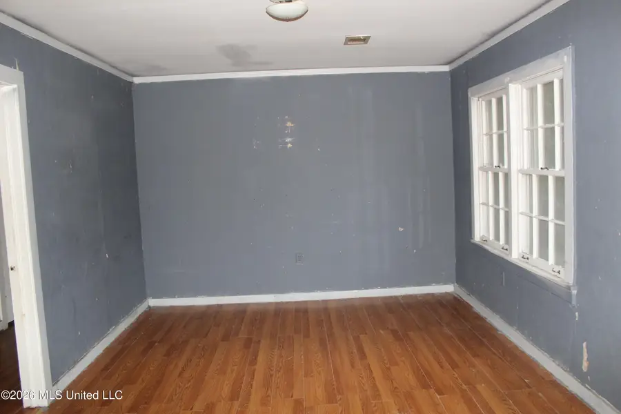 360 W Adams Avenue, Greenwood, MS 38930 - #3