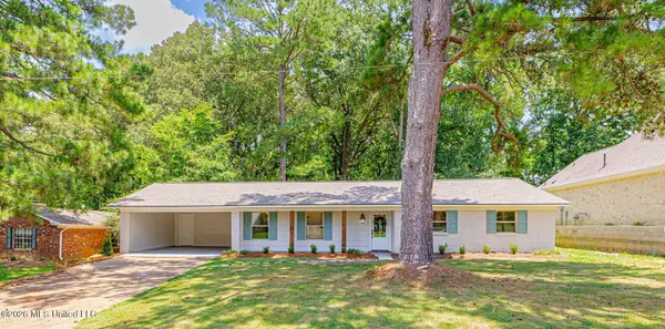 1209 Laurelwood Drive, Clinton, MS 39056
