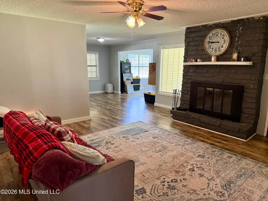 530 James Avenue, Wiggins, MS 39577 - #2