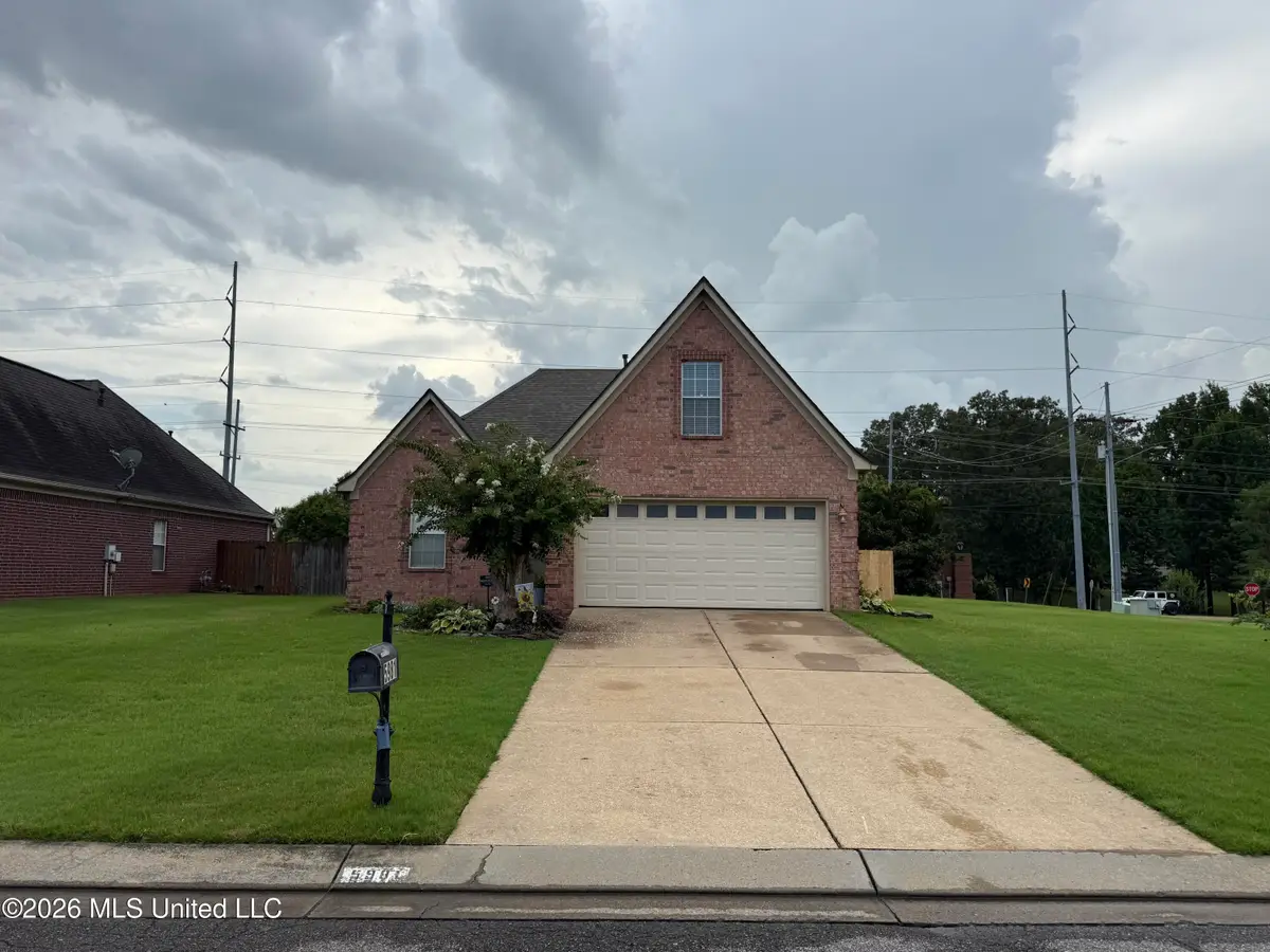 5981 Sheffield Drive, Southaven, MS 38671 - #1