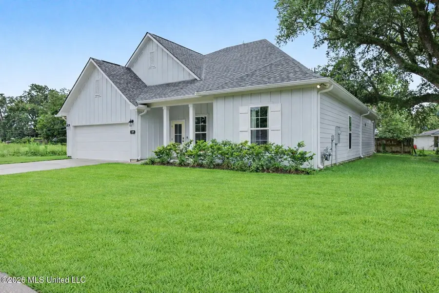 127 Le Moyne Street, Bay Saint Louis, MS 39520 - #2