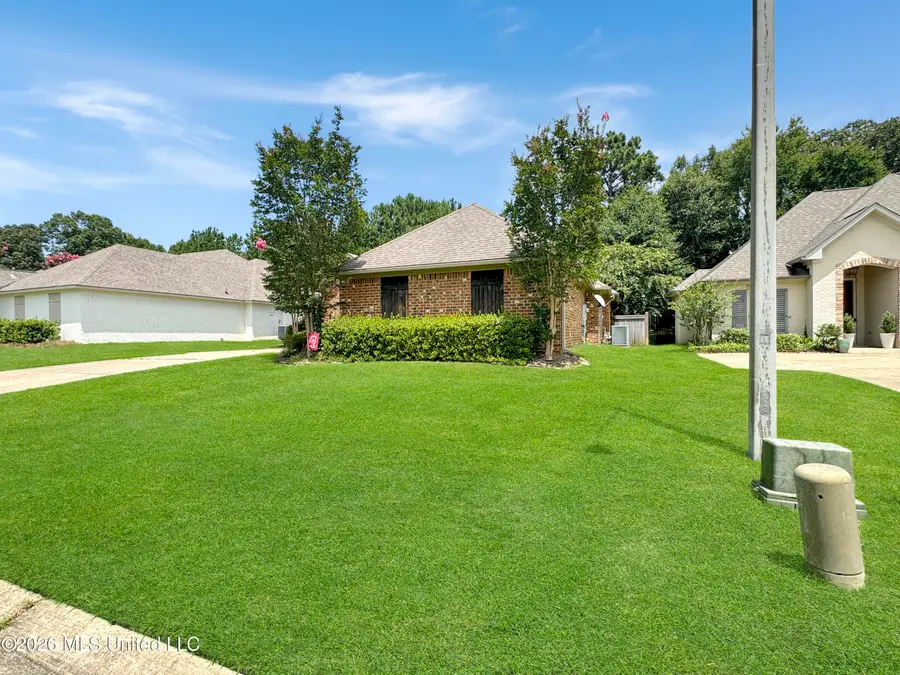 889 Willow Grande Circle, Brandon, MS 39047 - #2