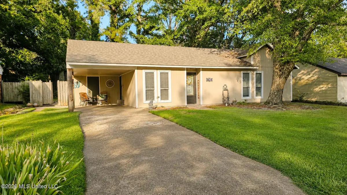 8312 Greenbrook Parkway, Southaven, MS 38671 - #1