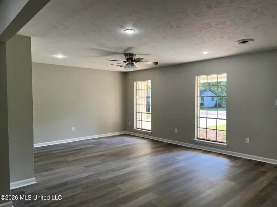 5726 Medallion Drive, Jackson, MS 39211 - #3