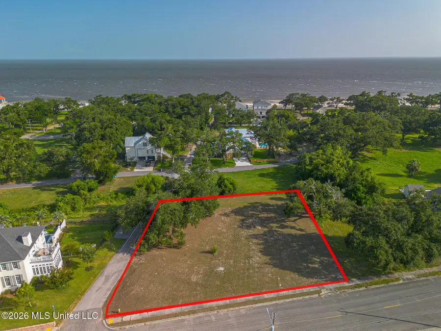 401 2nd Street, Gulfport, MS 39507 - #3