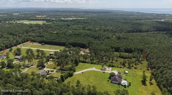 6024 Addie Lane, Bay Saint Louis, MS 39520