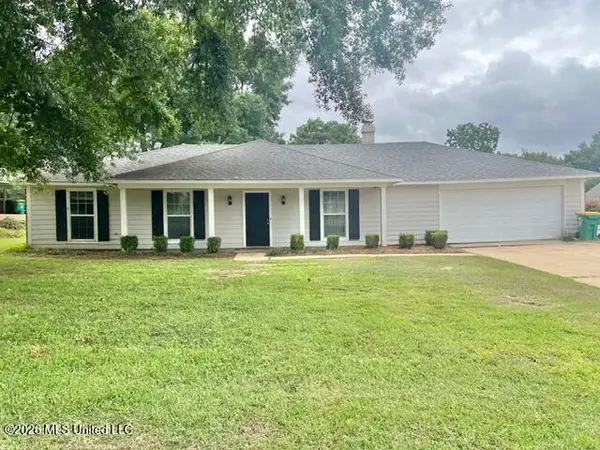 310 Longmeadow Drive, Ridgeland, MS 39157