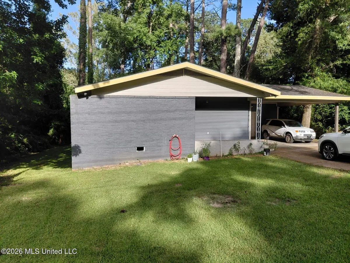 2354 Belvedere Drive, Jackson, MS 39204 - #1