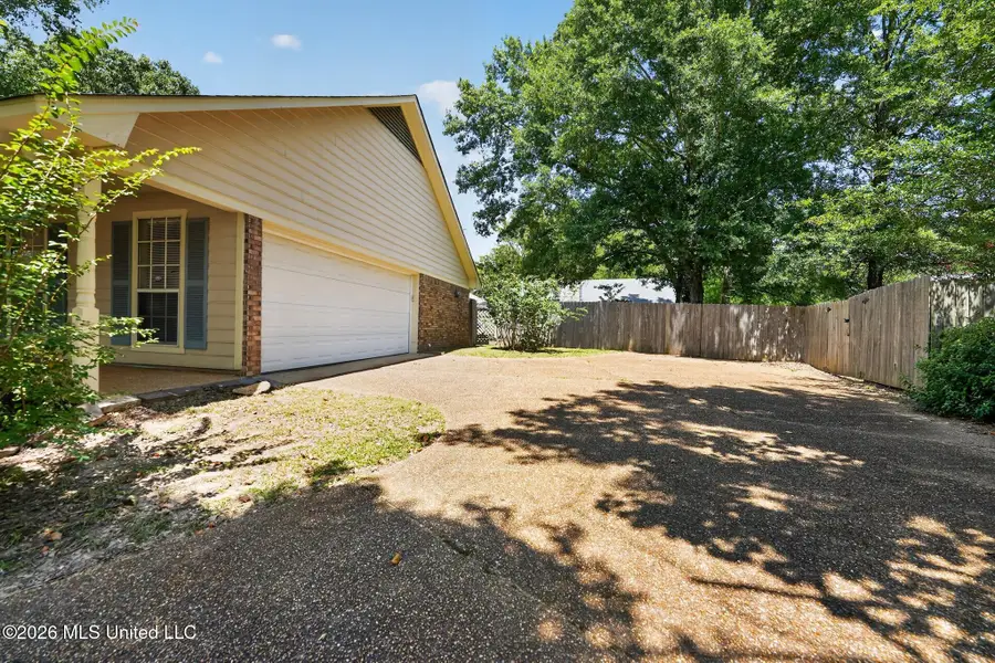 816 Strawberry Pointe, Madison, MS 39110 - #2