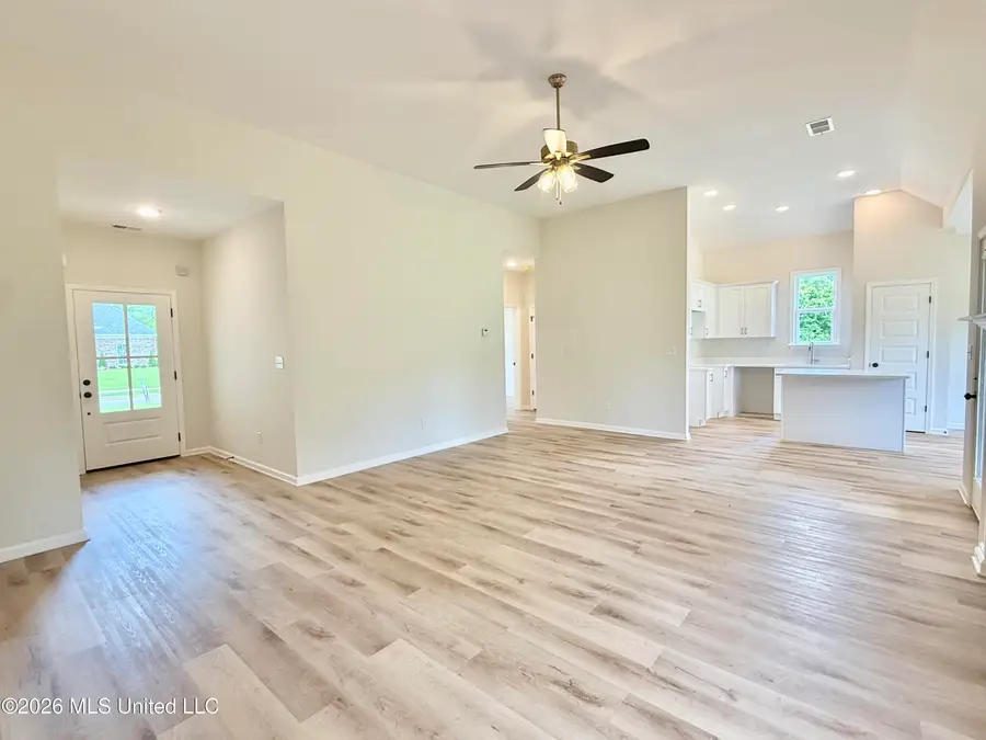 1020 Great Gln Drive, Southaven, MS 38671 - #2